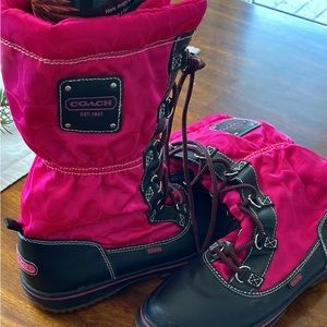 Hot pink coach boots. 8